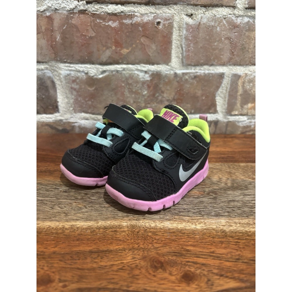 Nike Toddler Girls Shoes Size 3C Black With Pink And Green Athletic Nike Shoes